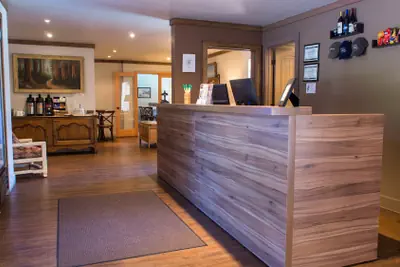 Photo 3 - Riverside Inn