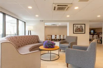 Photo 4 - Comfort Inn - Dedham-Boston MetroWest