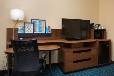 Photo 3 - Comfort Inn - Dedham-Boston MetroWest