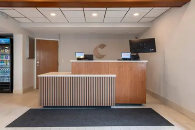 Photo 3 - Comfort Inn - Dedham-Boston MetroWest