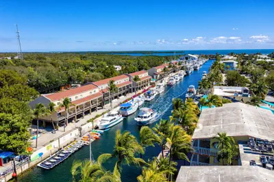Photo 2 - Waterside Suites & Marina
