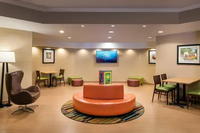 Photo 5 - Fairfield by Marriott Anaheim Resort