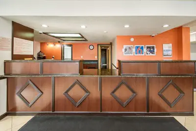 Photo 4 - Motel 6 Grove City, OH