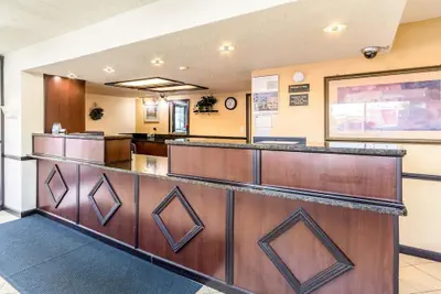 Photo 3 - Motel 6 Grove City, OH
