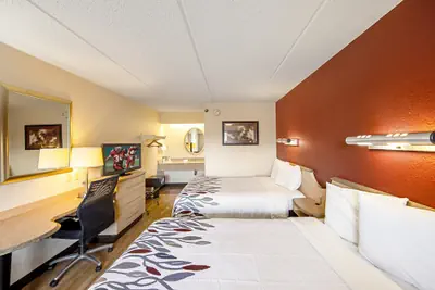 Photo 5 - Red Roof Inn St Clairsville - Wheeling West