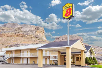 Photo 2 - Super 8 by Wyndham Wendover
