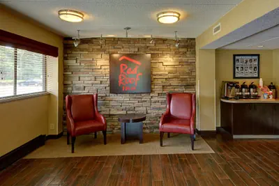 Photo 3 - Red Roof Inn Chapel Hill - UNC