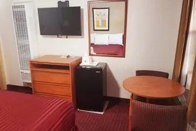 Photo 3 - Americas Best Value Inn Williams Grand Canyon