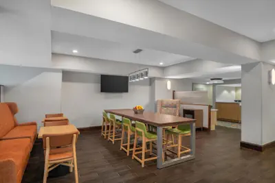 Photo 3 - Hampton Inn Memphis/Southaven