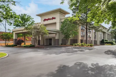 Photo 2 - Hampton Inn Memphis/Southaven