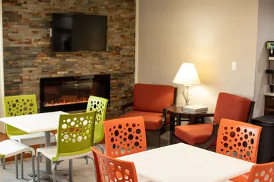 Photo 2 - Knights Inn Mount Airy