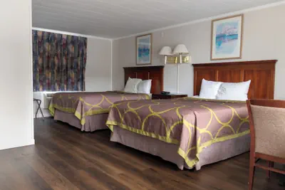 Photo 2 - Relax Inn Cape Cod