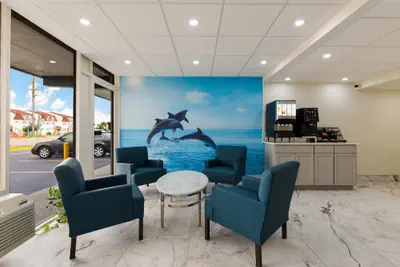 Photo 3 - Red Roof Inn PLUS+ & Suites Virginia Beach – Seaside