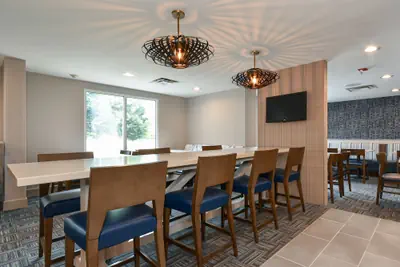 Photo 4 - Fairfield Inn by Marriott Arrowood