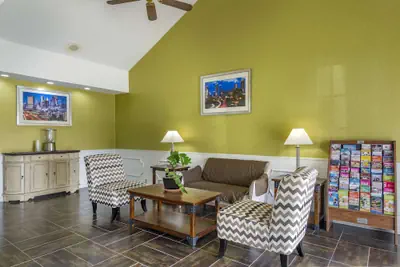 Photo 4 - Quality Inn Conyers I-20
