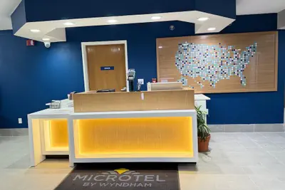 Photo 3 - Microtel Inn & Suites by Wyndham Sioux Falls