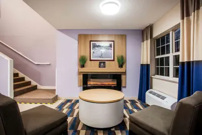 Photo 4 - Microtel Inn & Suites by Wyndham Southern Pines / Pinehurst