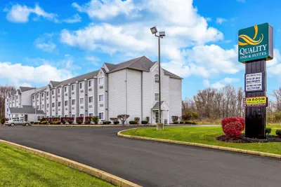 Photo 2 - Quality Inn & Suites North Lima - Boardman