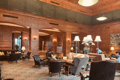 Photo 2 - O.Henry Hotel