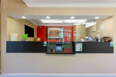 Photo 4 - Extended Stay America Select Suites - Washington, DC - Sterling - Dulles