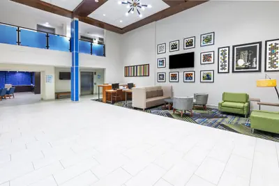 Photo 4 - Holiday Inn Express & Suites Sulphur (Lake Charles) by IHG