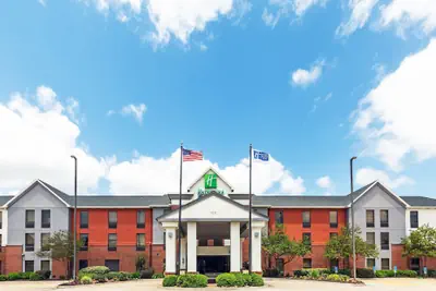 Photo 2 - Holiday Inn Express & Suites Sulphur (Lake Charles) by IHG