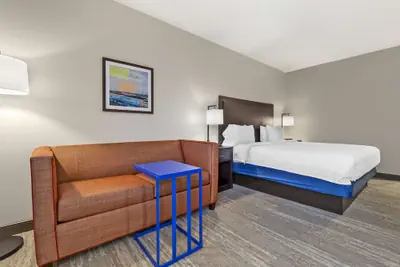 Photo 3 - Hampton Inn Mebane