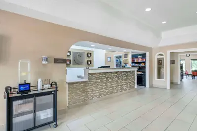 Photo 4 - Comfort Inn & Suites La Grange - Louisville Area