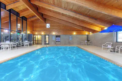 Photo 2 - AmericInn by Wyndham Mankato Event Center