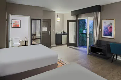 Photo 5 - Hotel Indigo San Antonio Riverwalk by IHG