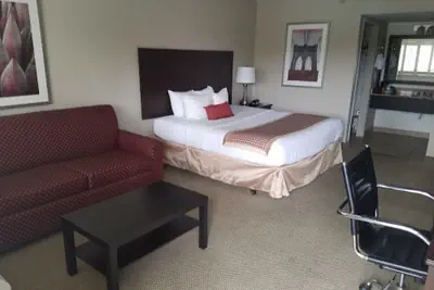 Photo 4 - Infinity Inn & Suites
