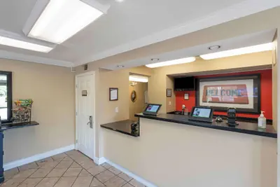 Photo 4 - Extended Stay America Suites Sacramento South Natomas