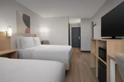 Photo 5 - Spark by Hilton Lakewood Denver Southwest