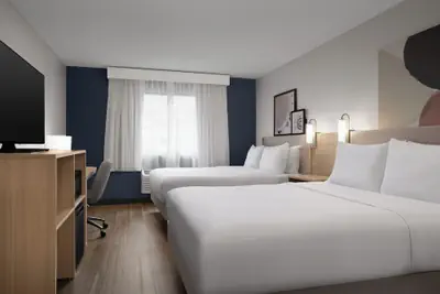 Photo 4 - Spark by Hilton Lakewood Denver Southwest