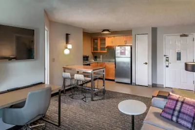 Photo 2 - Residence Inn by Marriott Anchorage Midtown