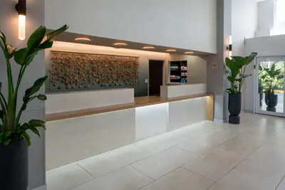 Photo 3 - SpringHill Suites Marriott Ft Lauderdale Airport/Cruise Port