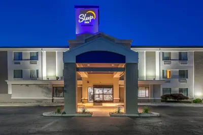 Photo 2 - Sleep Inn Allentown - Fogelsville
