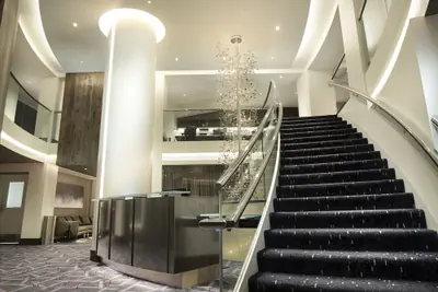 Photo 3 - The Windsor Suites
