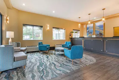 Photo 3 - Best Western Columbia River Waterfront Hotel Astoria