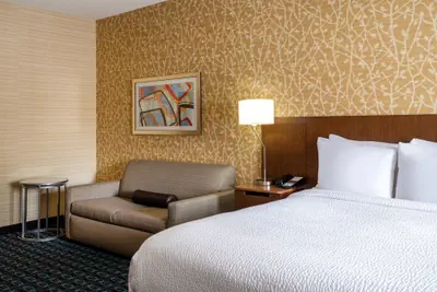 Photo 4 - Fairfield Inn and Suites by Marriott Denver Aurora/ Medical Center
