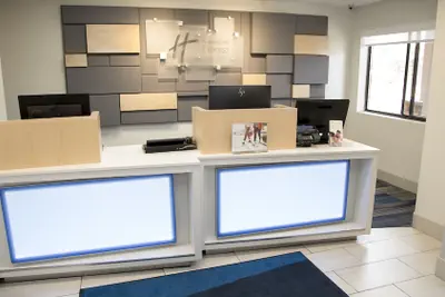 Photo 2 - Holiday Inn Express & Suites Colorado Springs North by IHG