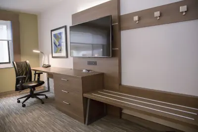 Photo 5 - Holiday Inn Express & Suites Colorado Springs North by IHG