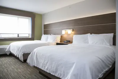 Photo 4 - Holiday Inn Express & Suites Colorado Springs North by IHG