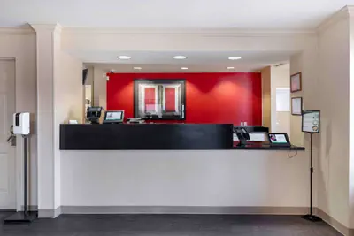 Photo 3 - Extended Stay America Select Suites Dallas Farmers Branch