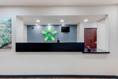 Photo 3 - Extended Stay America Select Suites - Dallas - Lewisville