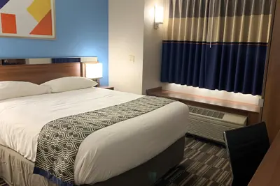 Photo 4 - Microtel Inn & Suites by Wyndham Fond Du Lac