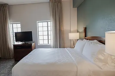 Photo 5 - Sonesta ES Suites Atlanta Alpharetta Avalon