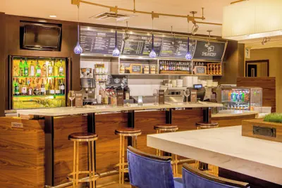 Photo 2 - Courtyard by Marriott Hartford Manchester