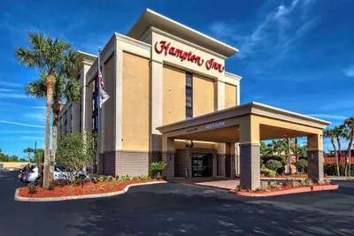 Photo 2 - Hampton Inn Orlando-Maingate South
