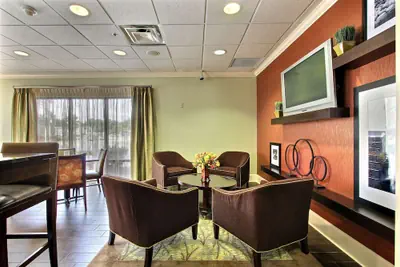 Photo 3 - Hampton Inn Savannah-I-95/Richmond Hill